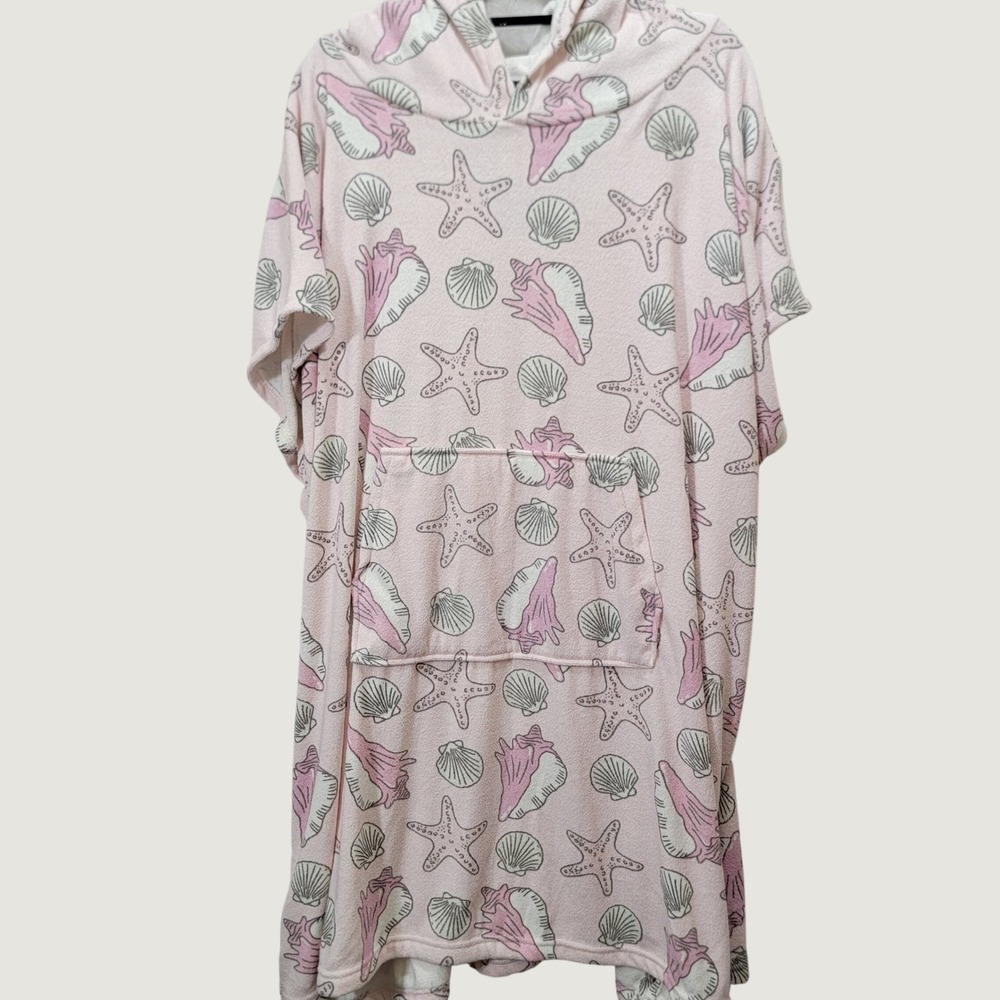 Throwzy Marlo Lorenz Hooded Poncho Women Pink Sea Shells Star Fish Beach Coverup